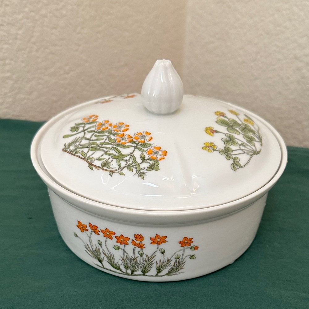 Vintage Takahashi San Francisco oven-proof covered casserole dish